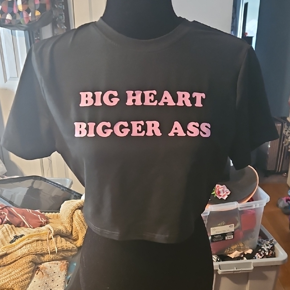 SHEIN Black Garment